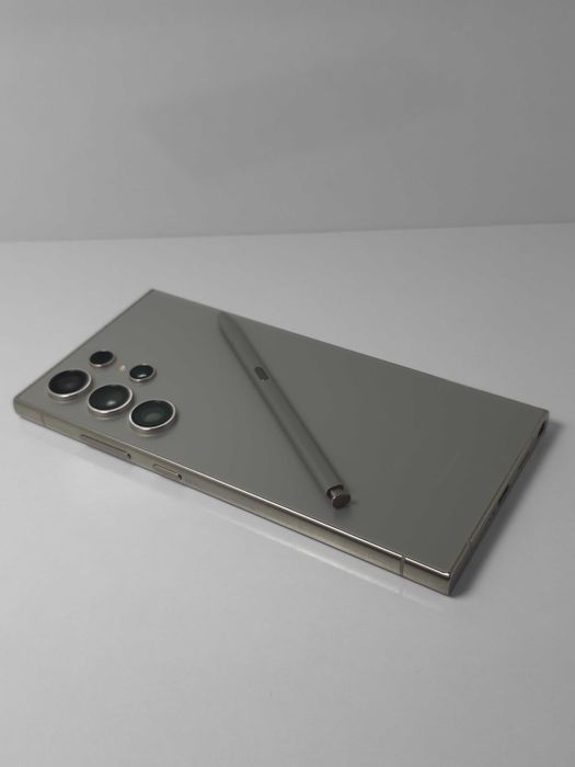 Samsung S24 Ultra 256GB Titanium Gray