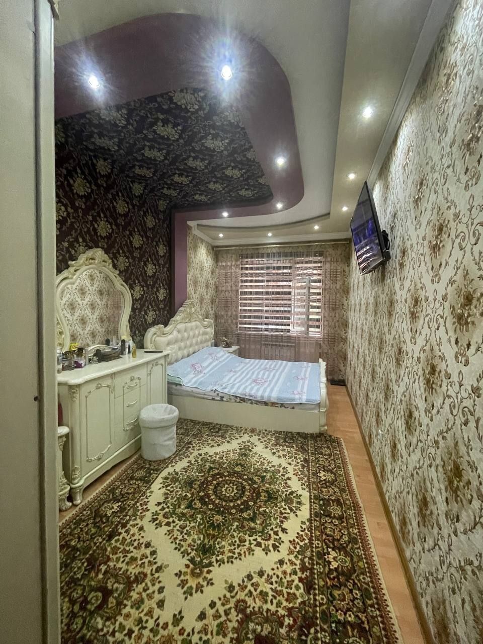Sergeli 6a 2xonali Novostroyka kvartira sotiladi padval bor 100m²
