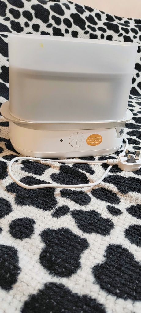 Sterilizator Tommee Tippee