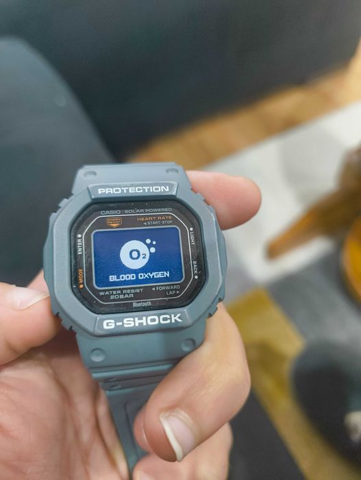 Часовник Casio G-Shock DW-H5600-1ER solar hr sensor Bluetooth