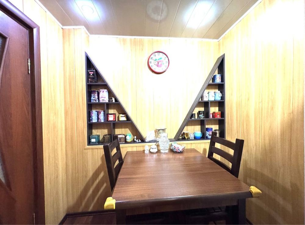 Продается кв 2/2/4 51м2 метро БИЙ, школа 71, кафе Cake Lab