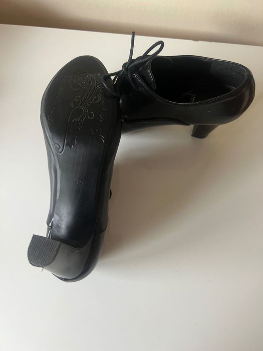 Дамски къси боти