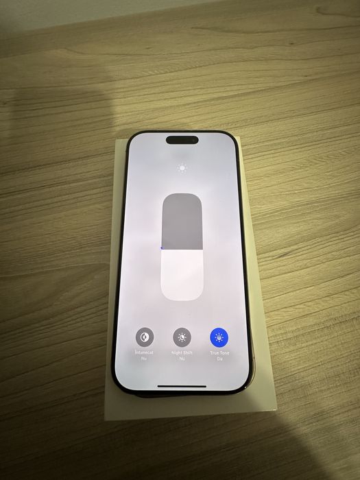 Iphone 16 pro absolut impecabil