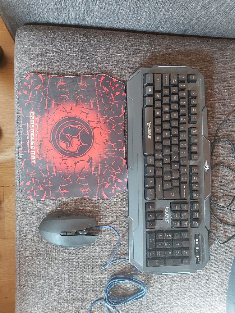 Tastatura,Mouse si Mousepad Gameing