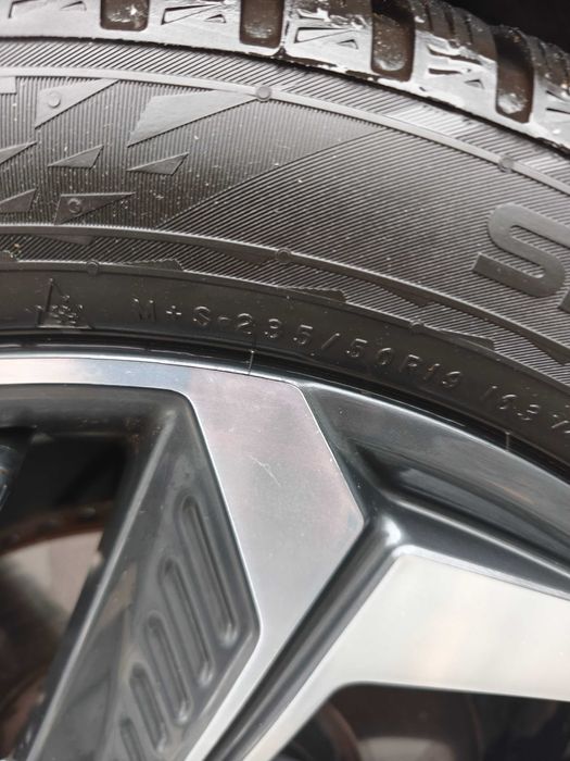 Anvelope iarna 235/50/R19 Nokian