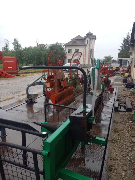 Plug  troliu crapator lemne  discuri agricole dtc utb universal