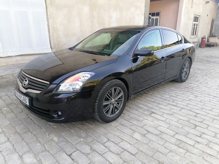 Авто ниссан алтима 2008 2.5л сотилади соат 9.00 дан 21.00 гача тел и