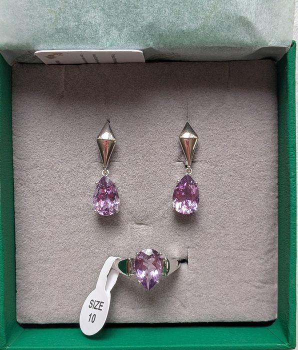 Сребърен комплект с естествен гранат