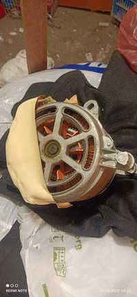 Електромотор от пералня Whirlpool