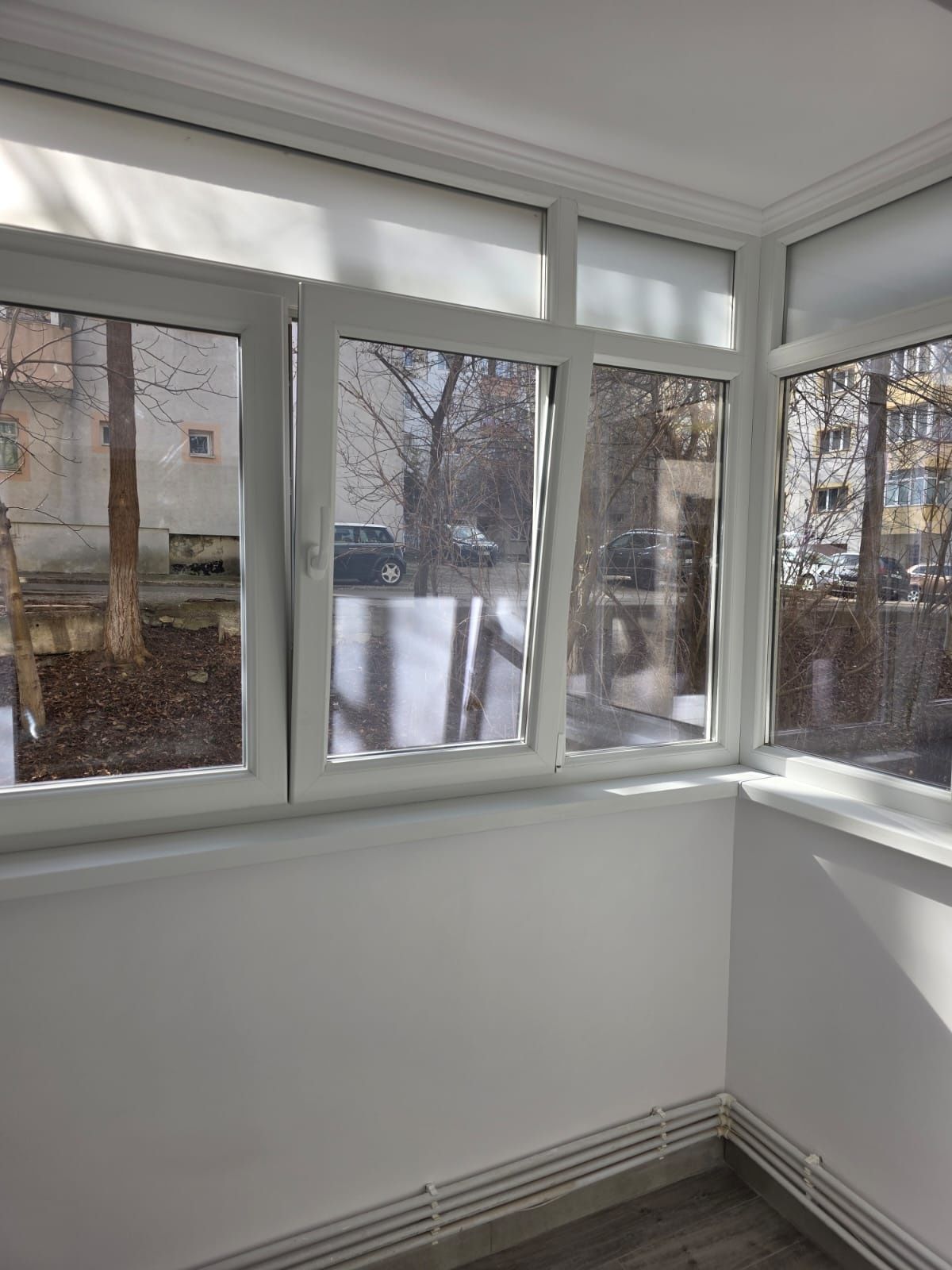 Apartament 2 camere,decomandat,complet renovat,centrala proprie