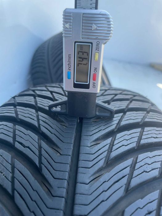 Set jante cu anvelope iarna Michelin 235 65 R17 Renault Espace X Trail