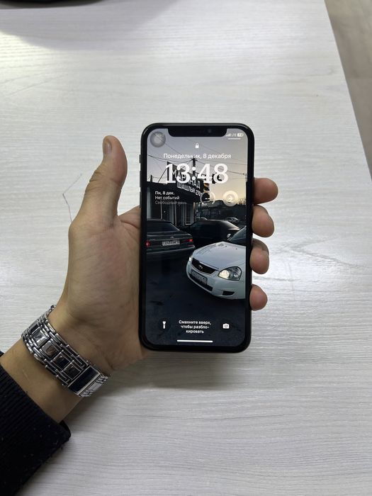 Продам Iphone X 64gb