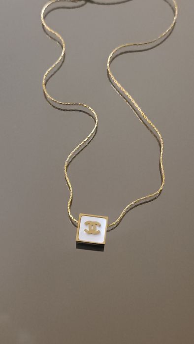 Колие позлатено Chanel