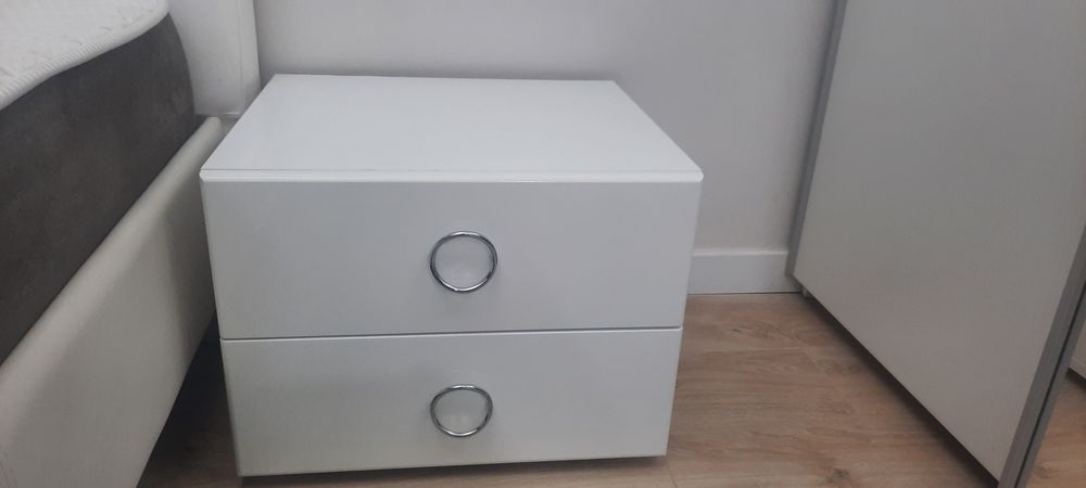 Спальный мебель комплекте