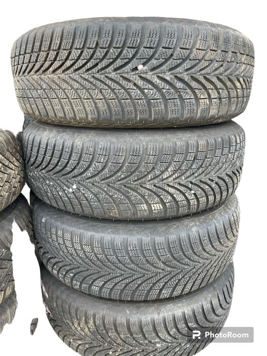 Anvelope de iarna 195 65 R15 Apollo