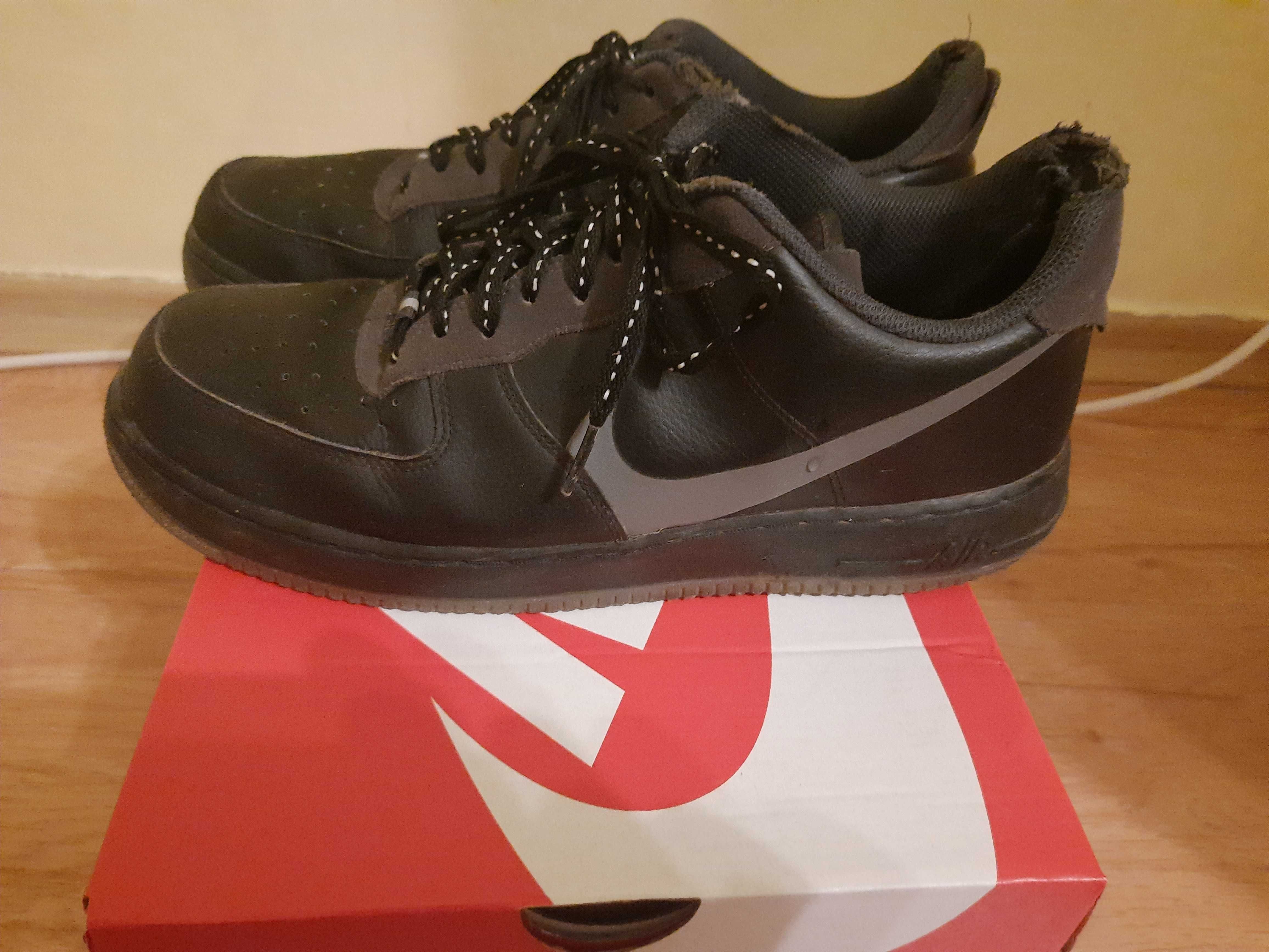Мъжки маратонки NIke 44,5