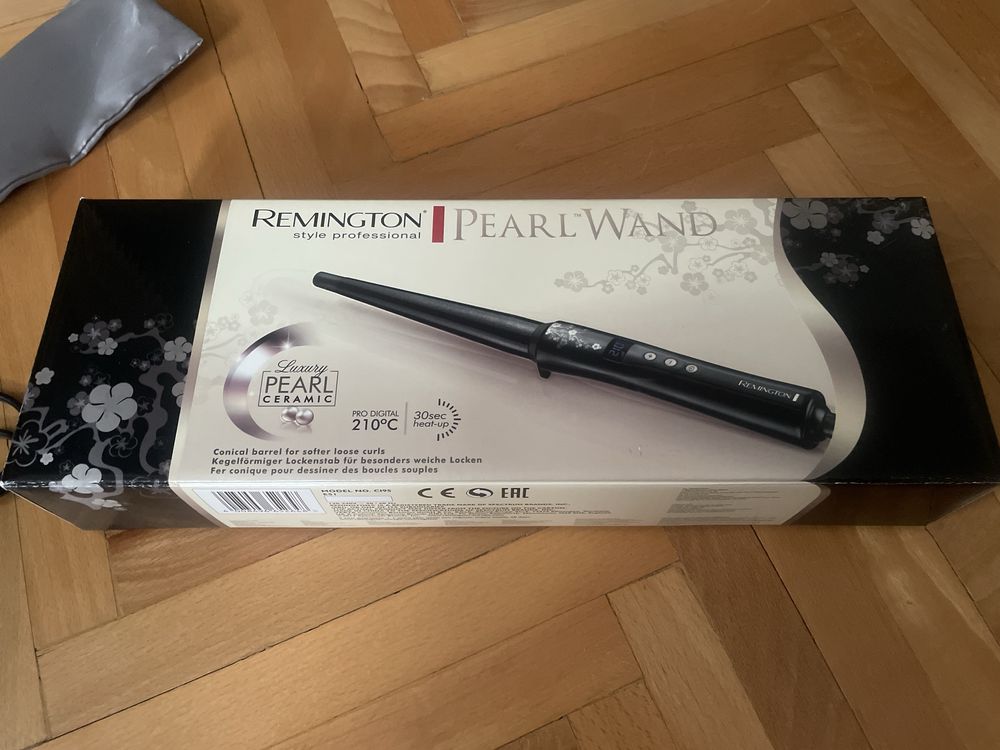 Маша Remington CI95 , керамично покритие ,210°C, Дисплей, Черна