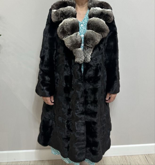 Норковая шуба, с воротником из шиншиллы