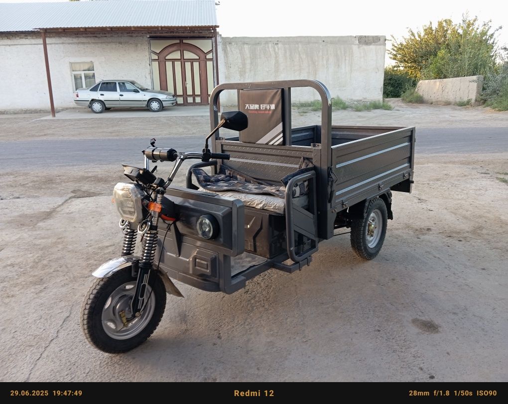 Motosikl buxoro egasi