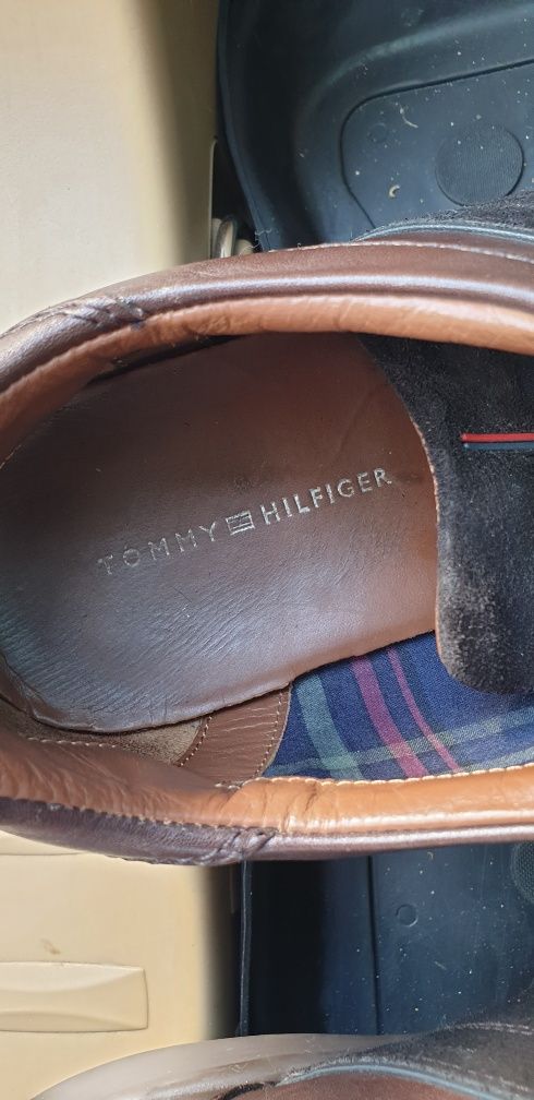 Tommy Hilfiger кожени обувки 42 номер