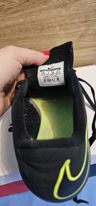 Бутони nike 34 размер