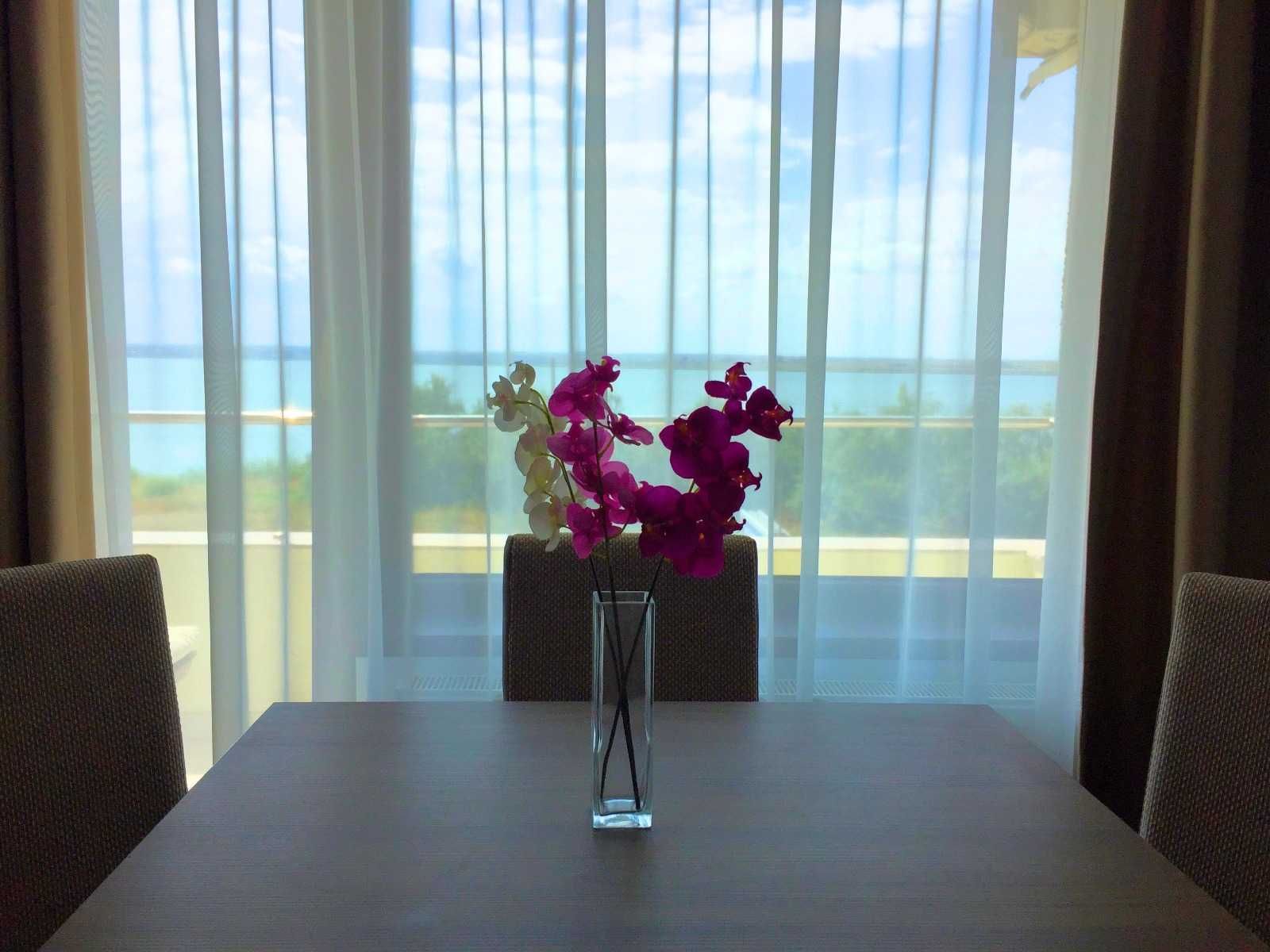 Inchiriez apartament 2 camere Summerland