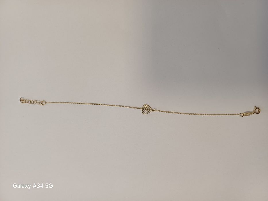 Bratara aur dama Teilor/DAAR