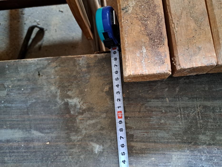 Голям стар дървен сандък