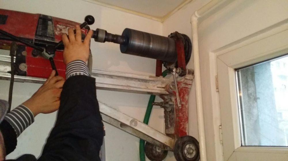 100 RON Gaura Hota, Gauri de Hota, Gauri în Beton Armat, Taiere beton