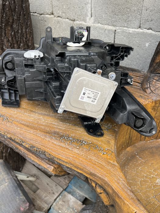 Mazda 3 Full Led 2021 ляв фар