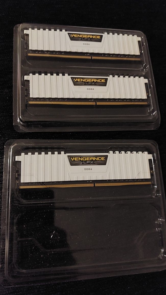 Corsair Vengeance ddr4 3200MHz