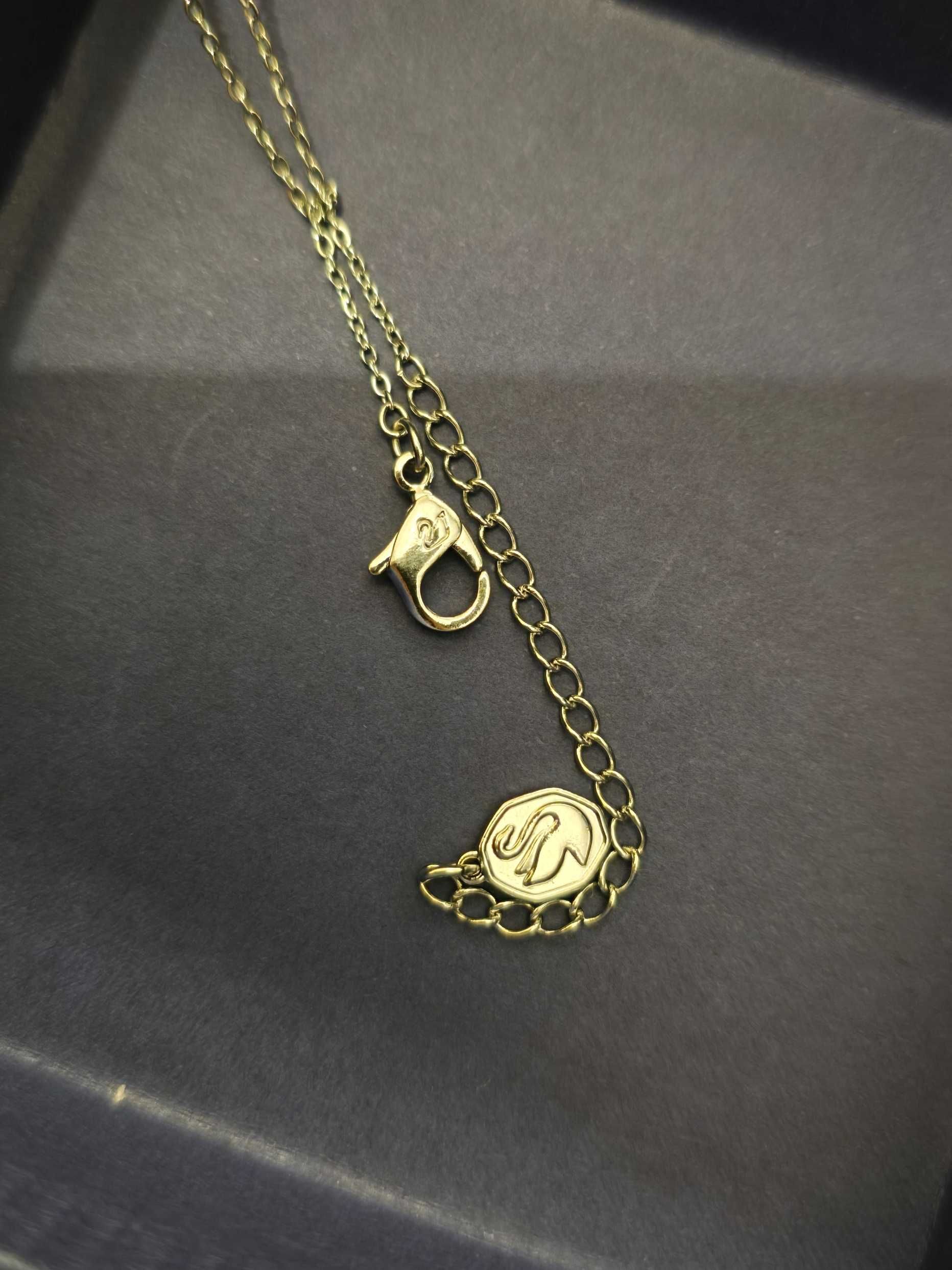 Lantisor Swarovski Piatra Miscatoare ~ Nou
