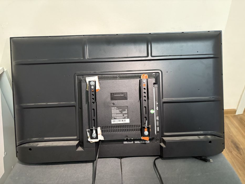 Телевизор dexp 90*50 за 35000!