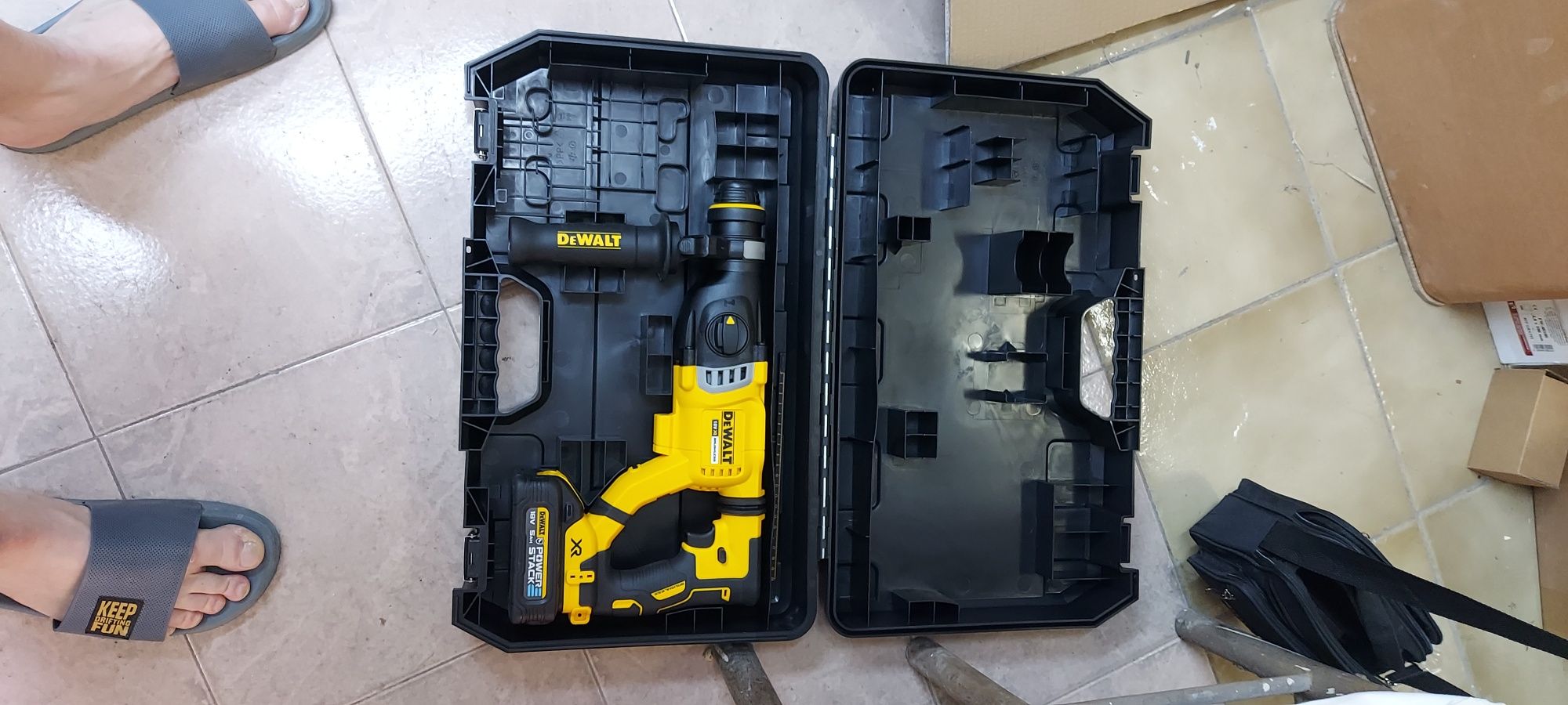 Куфар за перфоратор DEWALT