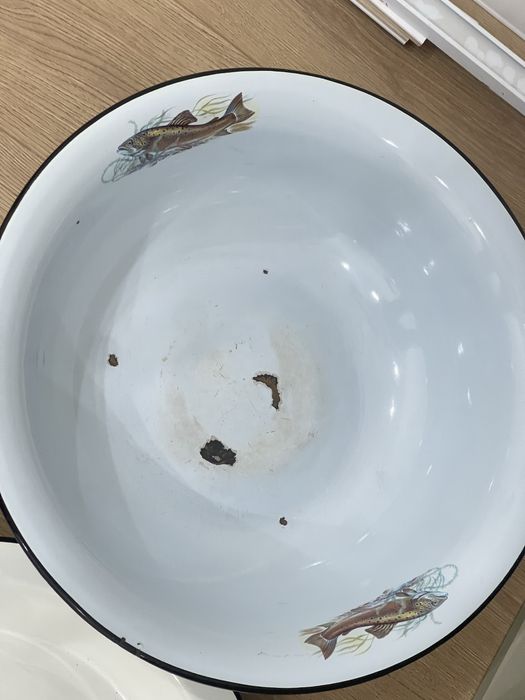 Посуда и строй материал