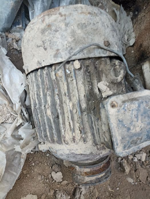 Мотор Лар яхши .