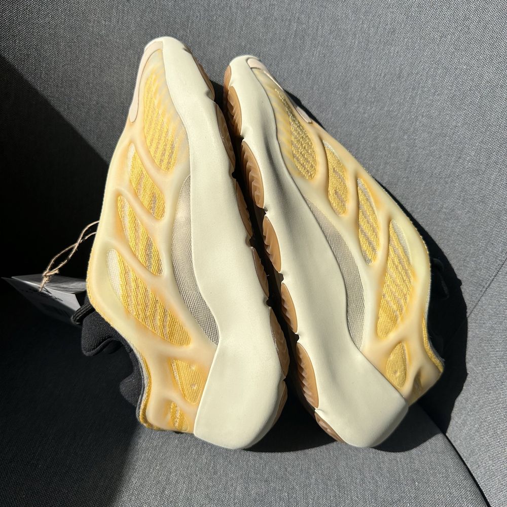 Adidas Yeezy 700 Mono Safflower ( nu jordan nu nike)