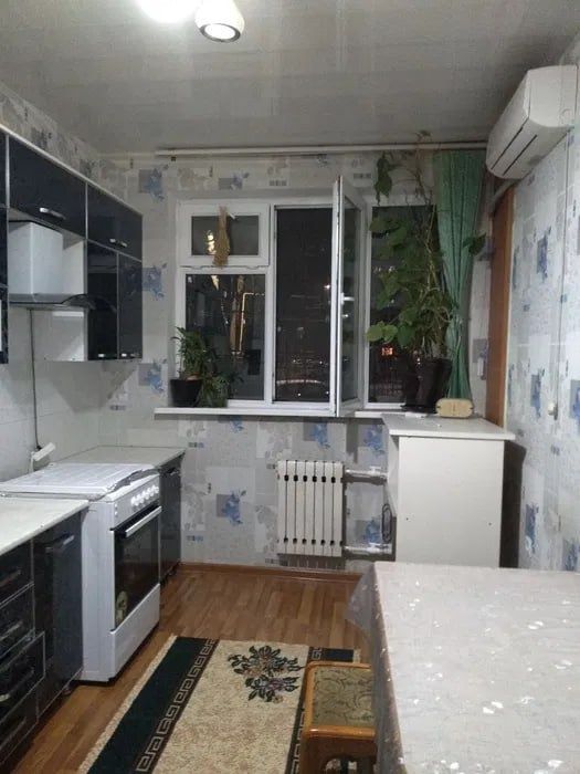 Продаётся 3-комнатная квартира в Чиланзарском