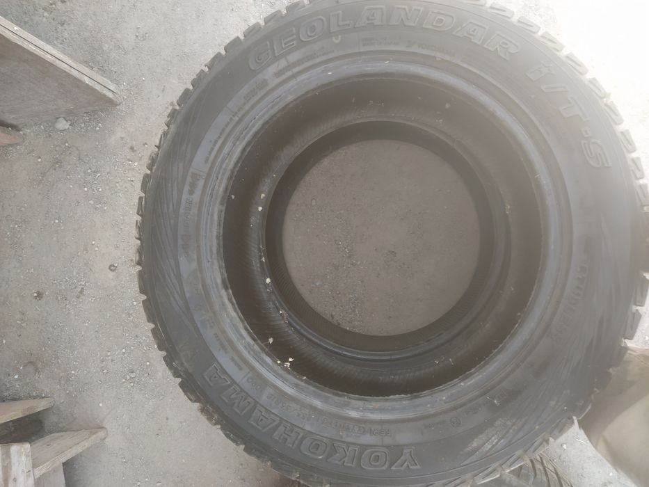 255/55 R18.  Новые мишлен,иокохама