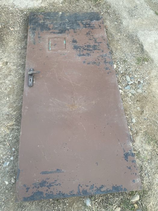 Железная дверь входная