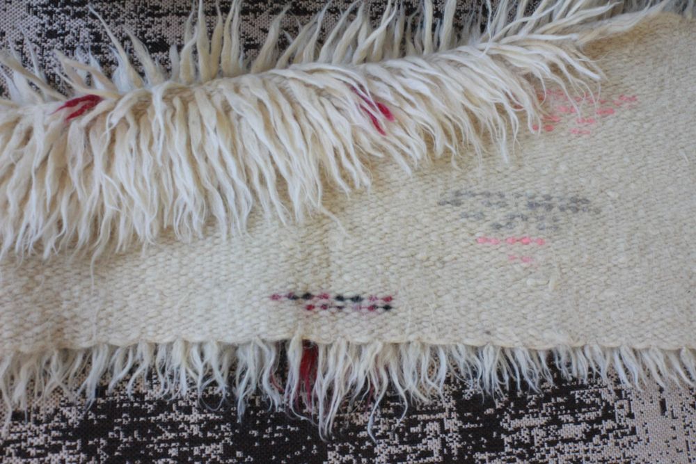 Ръчно тъкани килими.