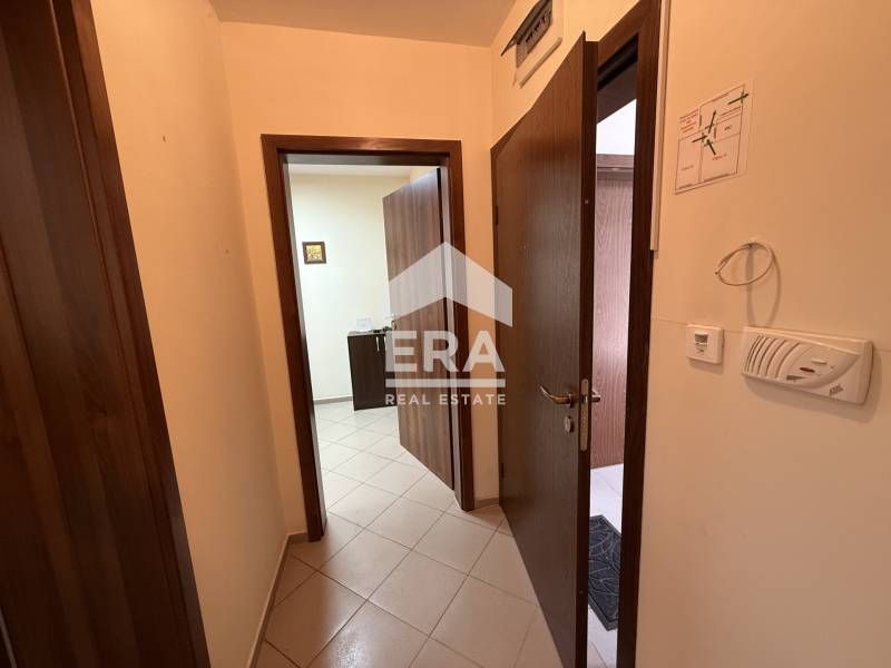 Продава се Офис в Варна, Бизнес хотел - 62 кв.м за 2420 €/кв.м - Снимка #7