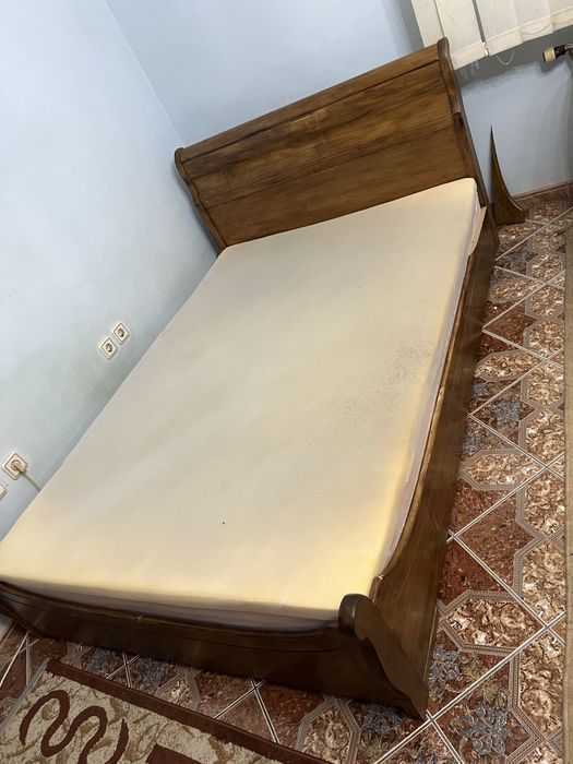 Cadru pat si saltea cu memorie