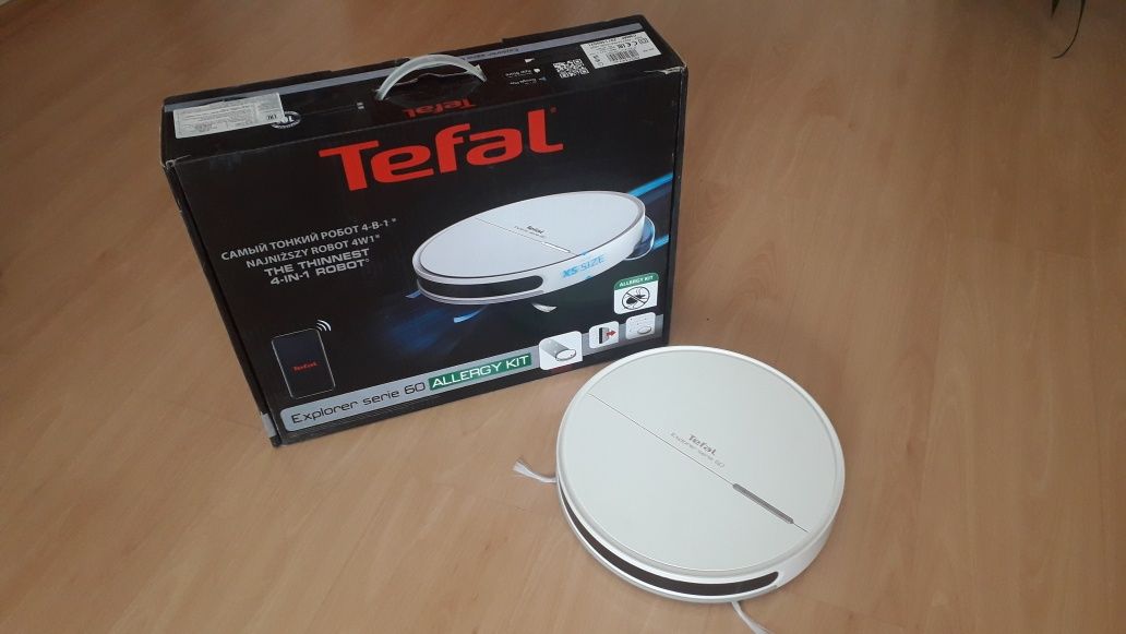 Продам робот пылесос Tefal