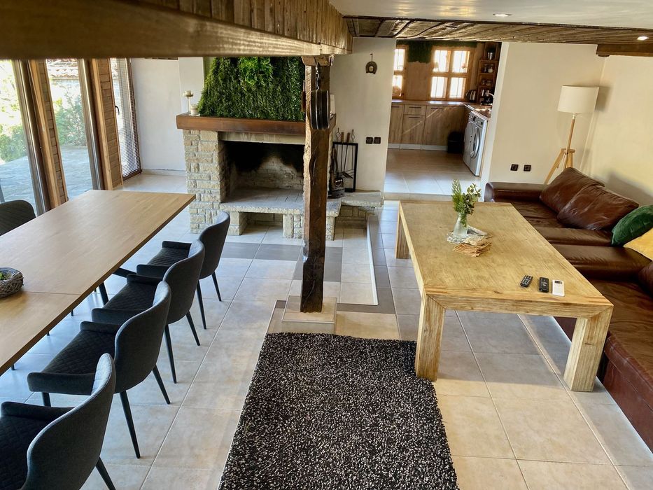 Свободна за фестивала Жеравна 2026г Попската къща с.Медвен