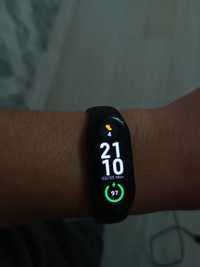 фитнес-браслет Xiaomi Mi Band 7