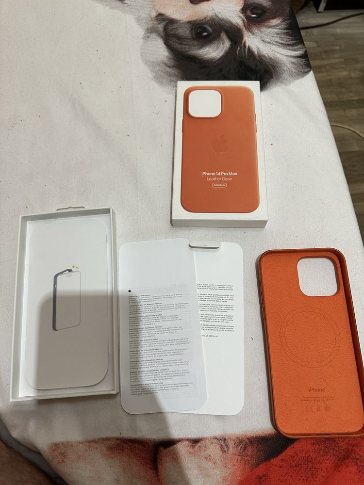 Husa apple iphone 14 pro max leather Case Magsafe portocalie