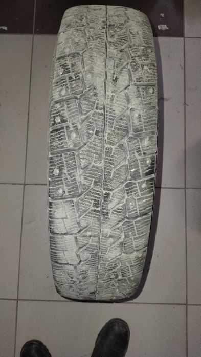 Продам покрышка бу