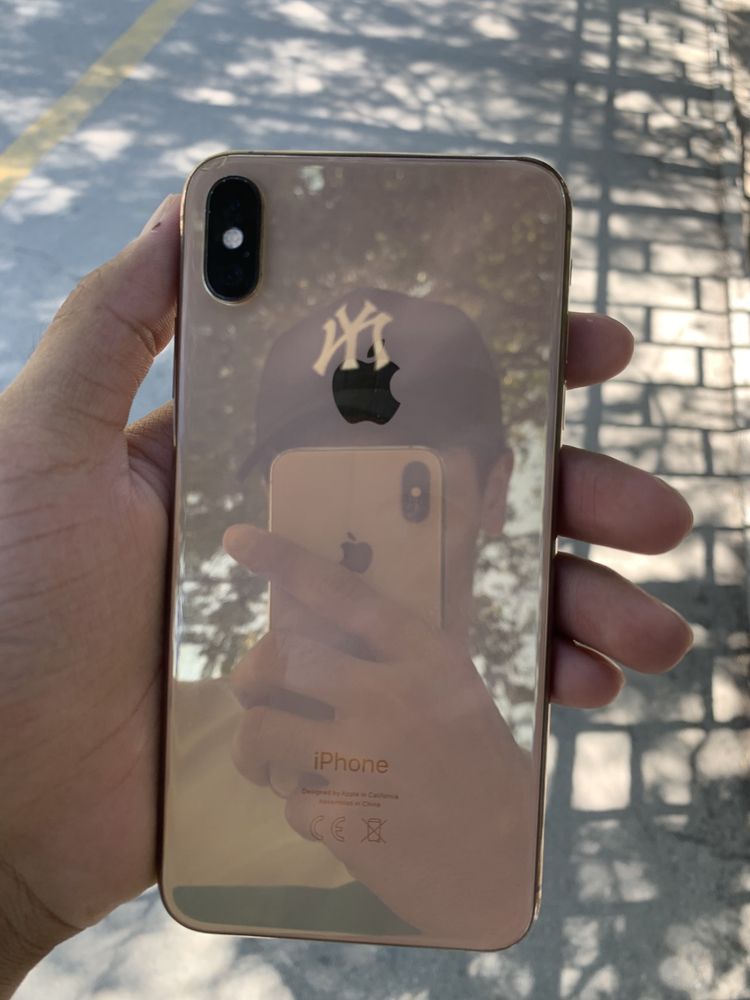 Iphone xsmax sotiladi kelishamiz