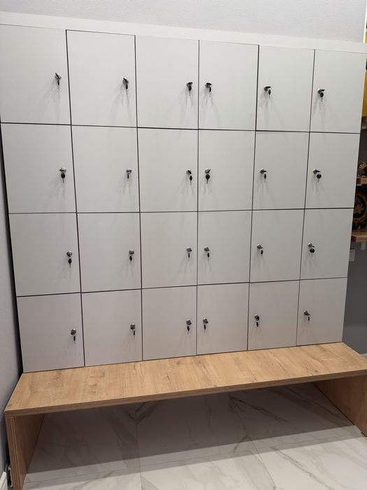 Шкафчики для гардероба